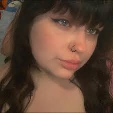 Does anyone have any good recommendations for pediatricians and dentists  for kids in town? I need to get my 2 almost 3 year old a new dr, her  previous pediatrician is in