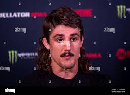 Aaron jeffery hi-res stock photography and images