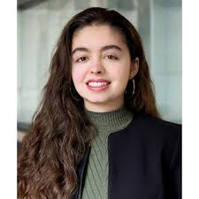 Anna Urias's Instagram, Twitter & Facebook