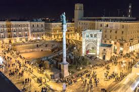 Lecce is a historic city of 95,766 inhabitants in southern italy, the capital of the province of lecce, the second province in the region by population, as well as one of the most important cities of apulia. Lecce Citta Vacanza In Caicco Holiday Salento Corfu