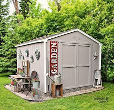 Looking for some easy garden shed decorating ideas for your plastic outdoor shed? 12 Garden Shed Ideas