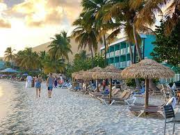 Feast your eyes on this beautiful floral sweet 16! Sweet 16 Party Review Of Emerald Beach Resort Charlotte Amalie Tripadvisor