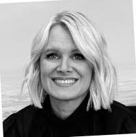 Anna Staples's Instagram, Twitter & Facebook