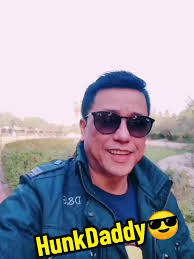 HunkDaddy: Celebrating Pinoy Charm and Reggae Vibes