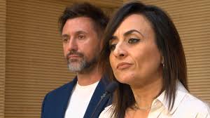 Vox presentarà una moció al ple per limitar l'ús del mòbil entre els  adolescents