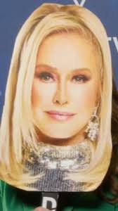 Everybody knows Kathy throws the best parties! Thank you to my sister and  @DIRECTV for a fabulous evening with my reality tv (and real life) family.  Happy holidays 🎄 #ad #DIRECTVpartner