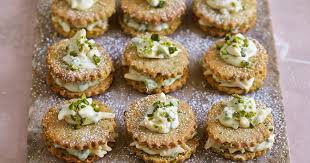 Pistazien Platzchen Freundin De Rezept Platzchen Backen Weihnachten Weihnachten Kekse Backen Pistazien