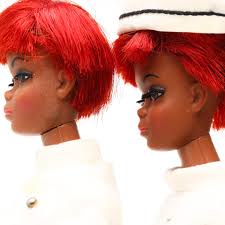 MATTEL INC, 2 „Julia“ og en „Christie“, Twist n Turn, omkring 1970. Legetøj 