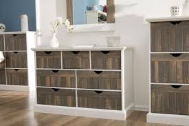 Holz schlafzimmer kommode set lagerung kommode mit spiegel dressing tisch. Kommode Orlando 6 Schubladen Weiss Grau Jysk