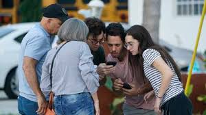 Miami — a partial building collapse in the town of surfside caused a massive response early this morning from miami dade fire rescue, according to a tweet from the department's account. 2gqqu8tpqtsrpm