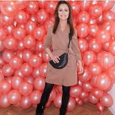 She is a voice actress, stage actress, singer and dancer. 53604356 2093835930706703 6178436783169077248 N Torebki Fabiola Sklep Internetowy Z Torebkami