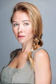 Alexandra Marks's Instagram, Twitter & Facebook