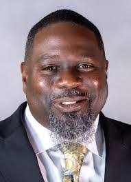 Logan Layton's Instagram, Twitter & Facebook