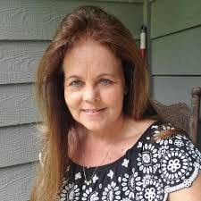 Nancy Salo's Instagram, Twitter & Facebook