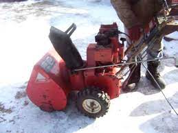 Recently the carburetor on my old wheelhorse/toro snowblower started leaking gas (or petrol so if you experience flooding or leaking gas/petrol from your lawnmower or snowblower with a tecumseh. Tecumseh Toro 524 Engine Youtube