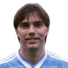 Profile Wayne Thomas, : Info, news, matches and statistics