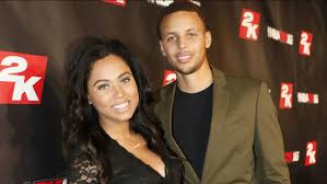 It is only right to say that, ayesha curry is the original chef curry. Adorable Photo Shows Golden State Warriors Star Steph Curry And Family At Disneyland Abc7 San Francisco