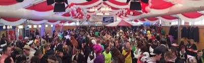 Ein dreifaches helau ertönt pünktlich um 11.11 uhr auf der königsstraße in der duisburger city. Dj Fur Altweiber Und Karneval In Dusseldorf Me Sound