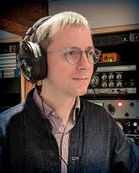 LCD-5 shot by Max Dowling! #AudezeInTheWild @yelderbert