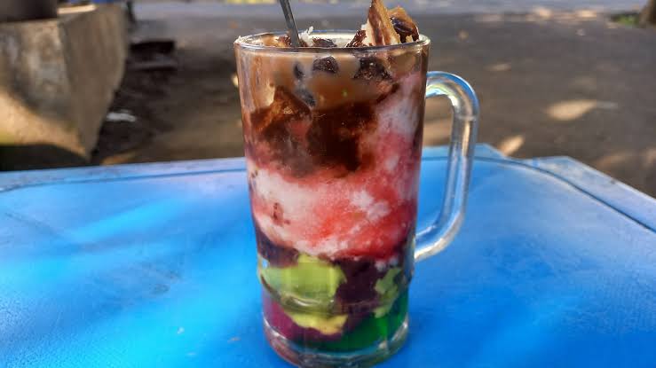 Kampus UGM Buat Orang Jogja Bisa Kenal Minuman Es Doger