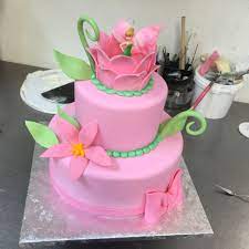 Tinker Bell Baby Shower Cake Baby Shower Cakes Fairytale Baby Shower Fairy Baby Showers