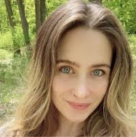 Lee Andres's Instagram, Twitter & Facebook