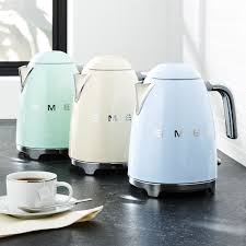 Smeg Pastel Green Retro Electric Kettle Crate And Barrel Electric Kettle Green Home Decor Smeg Kettle