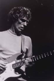 Luis alberto spinetta, nicknamed el flaco, was an argentine singer, guitarist, composer and poet. 22 Ideas De Luis Alberto Spinetta Luis Alberto Spinetta Luis Flaco Spinetta