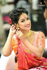Pin By Srinivasan J On India Bride Saree Beauty Girl Indian Bridal Makeup Hair Styles