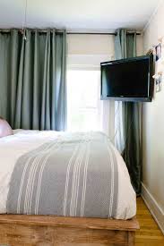Arranging a small bedroom has an impact on the look and feel of the room, regardless of what furniture you have to begin with. Youngmenheaven Small Bedrooms With Tv