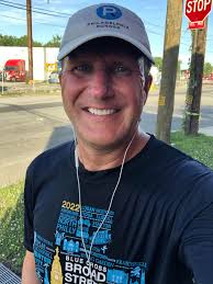 Meeting new friends for outdoor runs