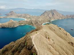 Padar island, indonesia vinh pham (cc0 1.0). Padar Island Hike The Stunning Landscape Hello Flores