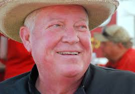 CupCakes and CrabLegs: May 2012