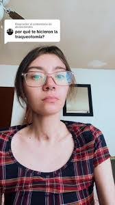 Kendra Rosa's Instagram, Twitter & Facebook