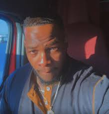 Omega Hamilton (@omegadaking) • Instagram photos and videos