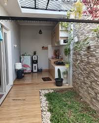 Arsitektur vernakular merupakan istilah yang juga merepresentasikan arsitektur primitif atau asli, arsitektur adat, arsitektur leluhur atau tradisional, arsitektur pedesaan, arsitektur etnis. Biar Gak Sumpek Coba Deh Terapkan 10 Desain Dapur Terbuka Belakang Rumah Helloshabby Com Interior And Exterior Solutions