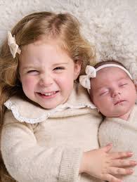 Merry Christmas!! Sending so much love from us to you ♥️💫