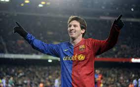 As of 2021, lionel messi's net worth is $400 million, making him one of the richest soccer players in the world. Lionel Messi 2009 Wallpaper Lionel Messi Lionel Messi Wallpapers Messi 2009