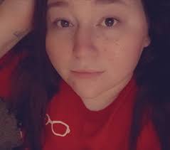 Abby Raines's Instagram, Twitter & Facebook