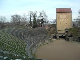 Pour de nombreux ?v?nements culturels et comme chaque ?t? Amphitheatre D Avenches Wikipedia