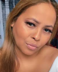 Angie Sue Koch (@asksportswear) • Instagram photos and videos