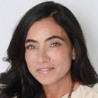 Danielle Taglianetti's Instagram, Twitter & Facebook