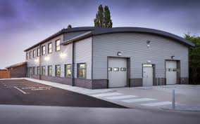 Methods of insulating metal buildings. Building Envelopes Steelconstruction Info