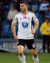 Były piłkarz ⚽️ reprezentant polski ekspert @canalplussportpolska lubi strzelić samobója. Michal Zewlakow