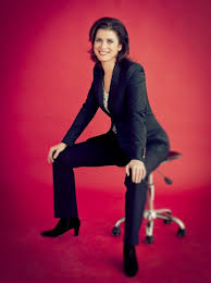 Hier en in de wereld om ons heen. Marielle Tweebeeke A Dutch News Presenter Anchor From Koog Aan De Zaan Nos Journaal Npo1 B 17 Jul 1971 Vrouw Schoonheid