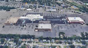 List of shops and goods from the state of new york, the city of oyster bay: Sunrise Mall In East Massapequa Sold For 29 7m