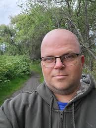 I am a 44 year old widow, I am old but I also need a partner and to live  with a man who wants to love me find me here and we