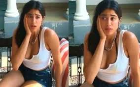 Submitted 7 months ago by purplezub. Jhanvi Kapoor Insta Reel Video Song Kajra Re When Filmfare Red Carpet Dress Is Not Fitting