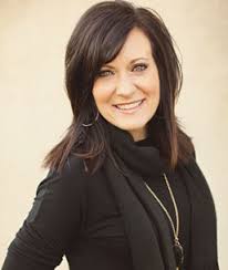 Live Webcast W/ Lysa Terkeurst, Giveaway & WLWW Link-Up Party