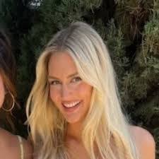 Courtney Rivas's Instagram, Twitter & Facebook